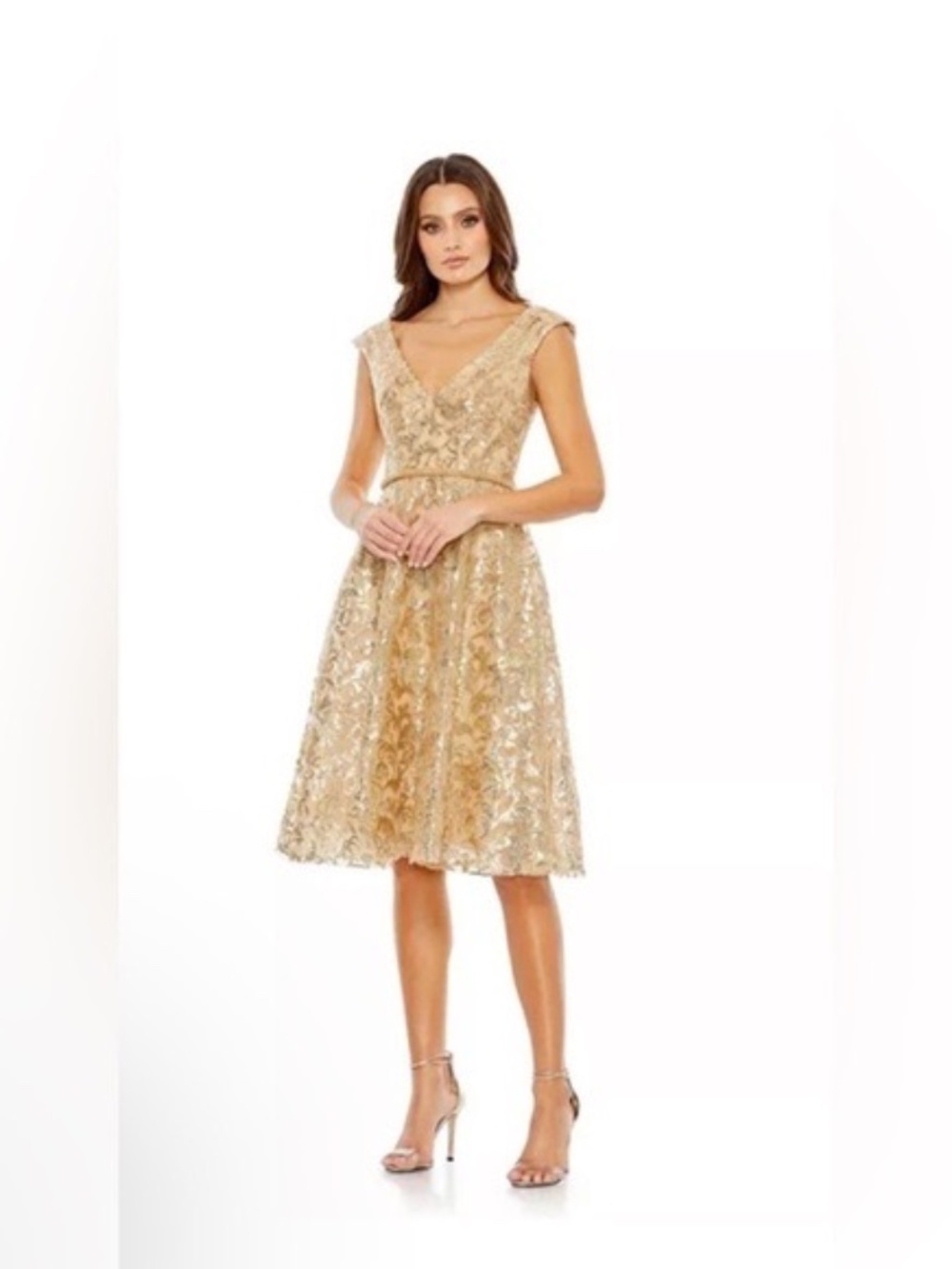 NWT Mac Duggal Sequin Sleeveless Fit and Flare Dress Gold 6 NWT